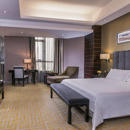 Vienna Hotel Dongguan Gaobu Екстер'єр фото