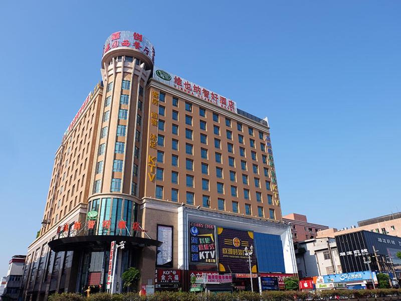 Vienna Hotel Dongguan Gaobu Екстер'єр фото