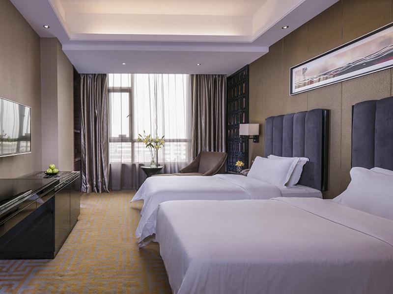 Vienna Hotel Dongguan Gaobu Екстер'єр фото